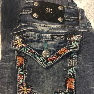 Women’s jeans!